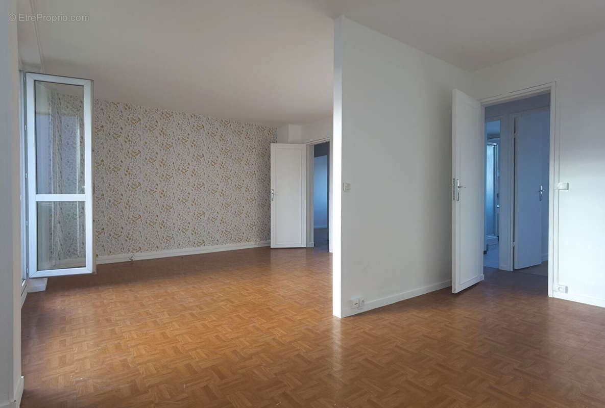 Appartement à ROSNY-SOUS-BOIS