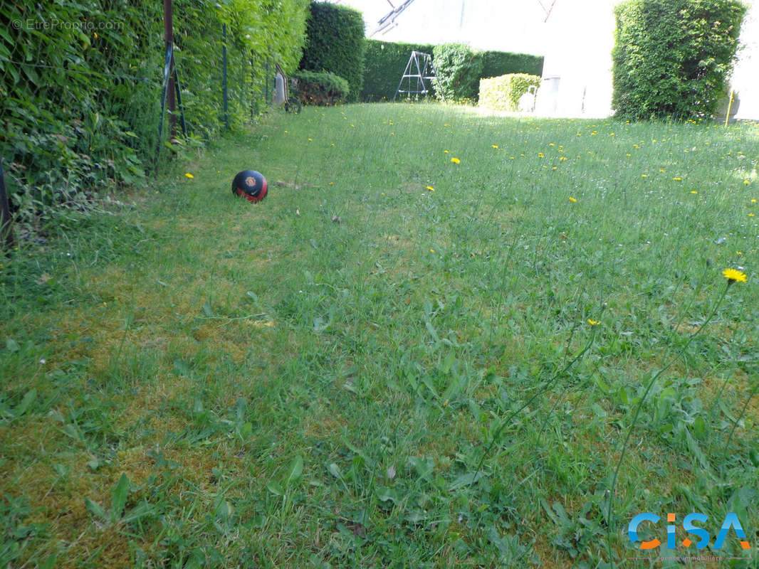 Terrain à DAMMARTIN-EN-GOELE