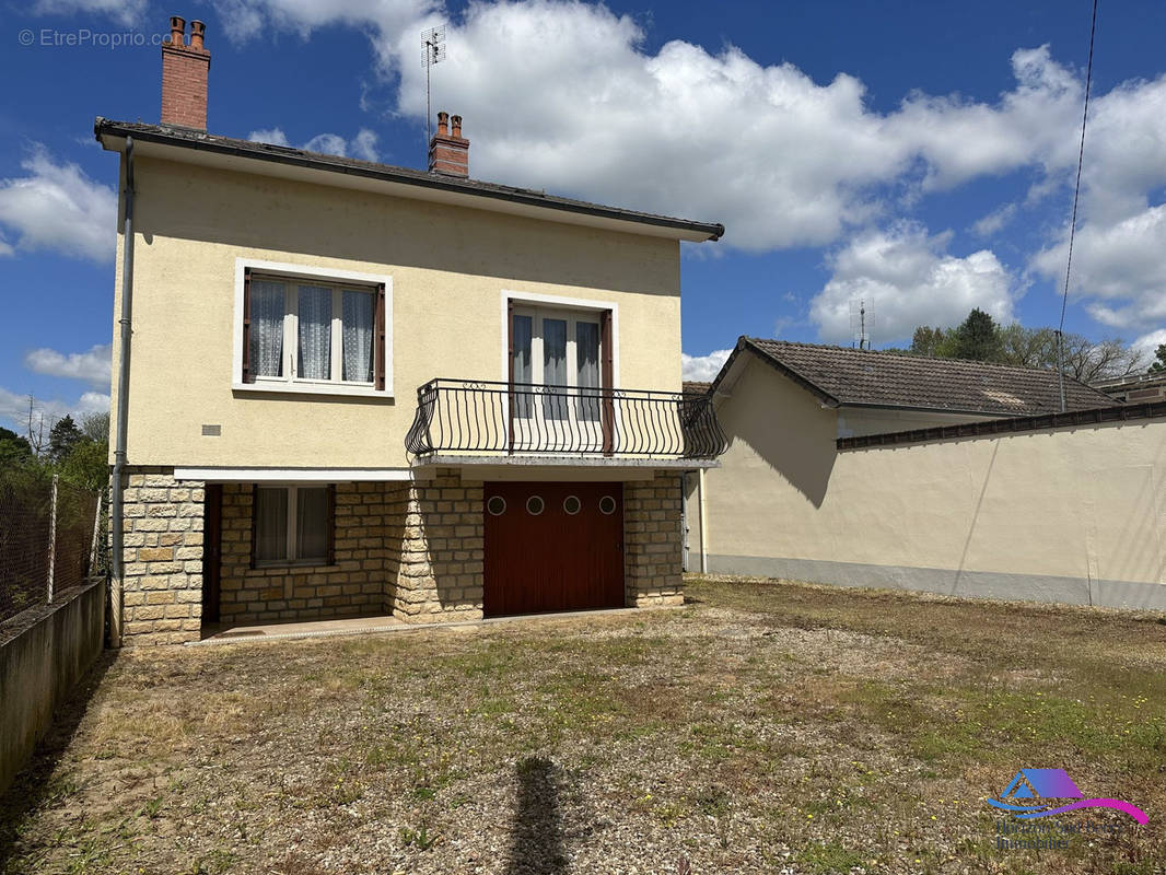 Façade avant - Maison à ORVAL