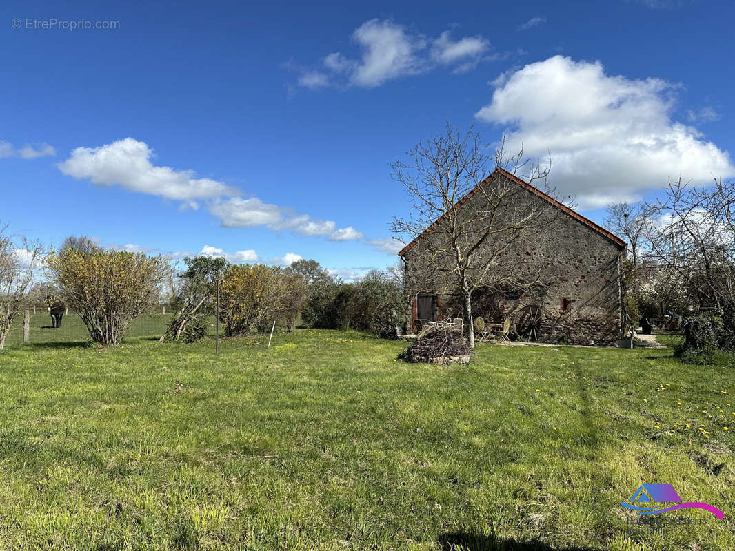 Tarrain  - Maison à VESDUN