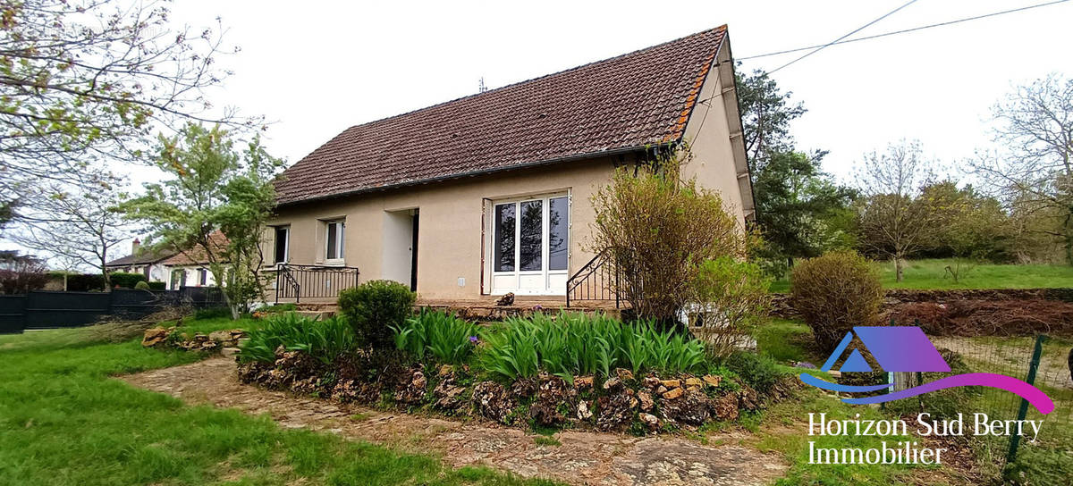 façade avant - Maison à LA CHATRE