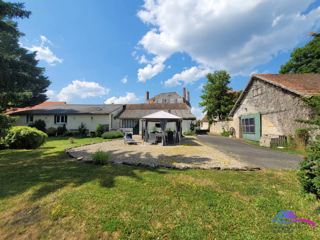 Ensemble de la propriété - Maison à CULAN