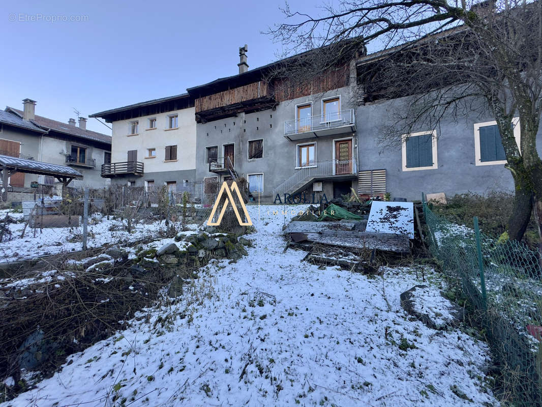 Maison à LA COTE-D&#039;AIME