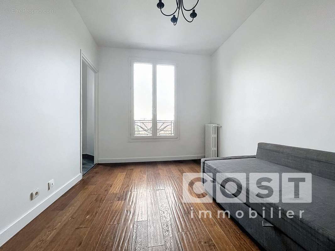 Appartement à GENNEVILLIERS