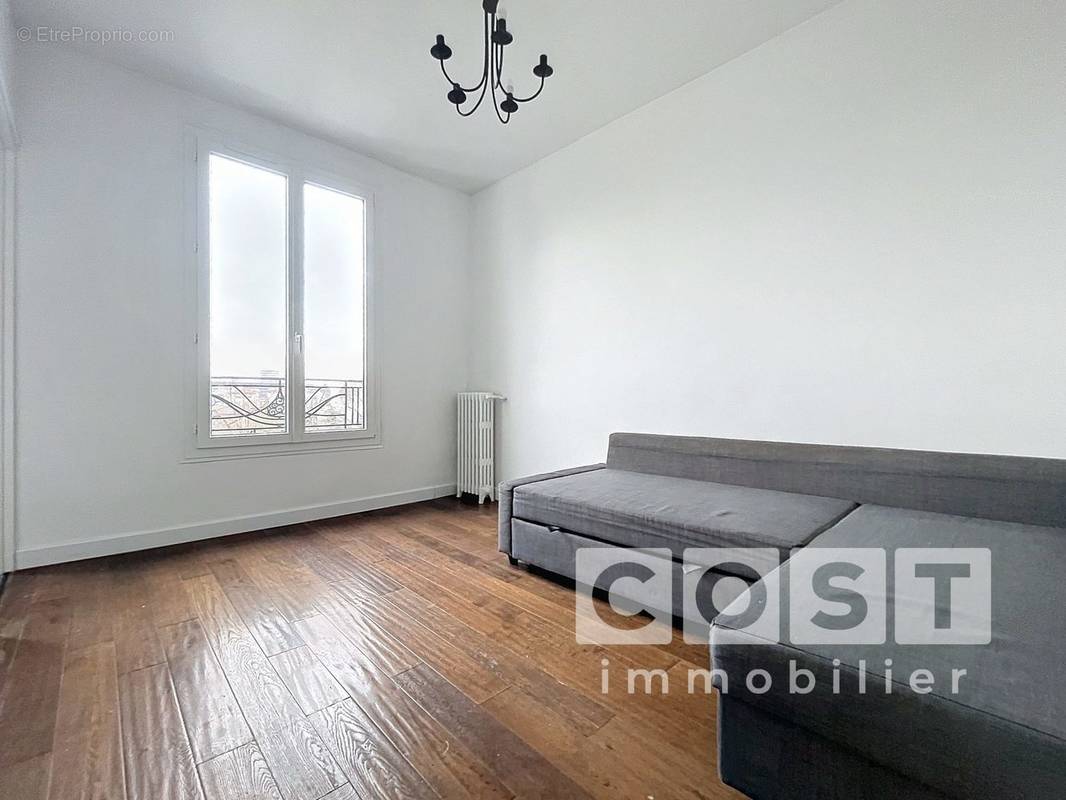 Appartement à GENNEVILLIERS