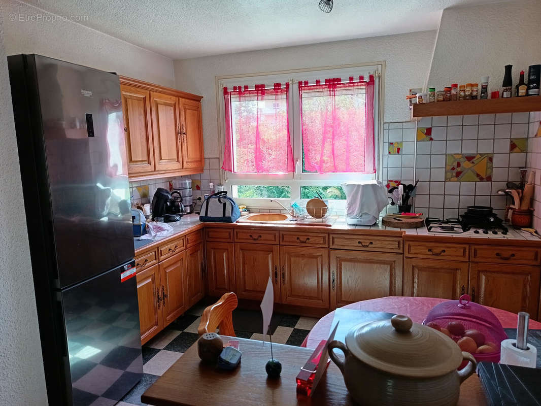 Appartement à SAINT-LUPICIN