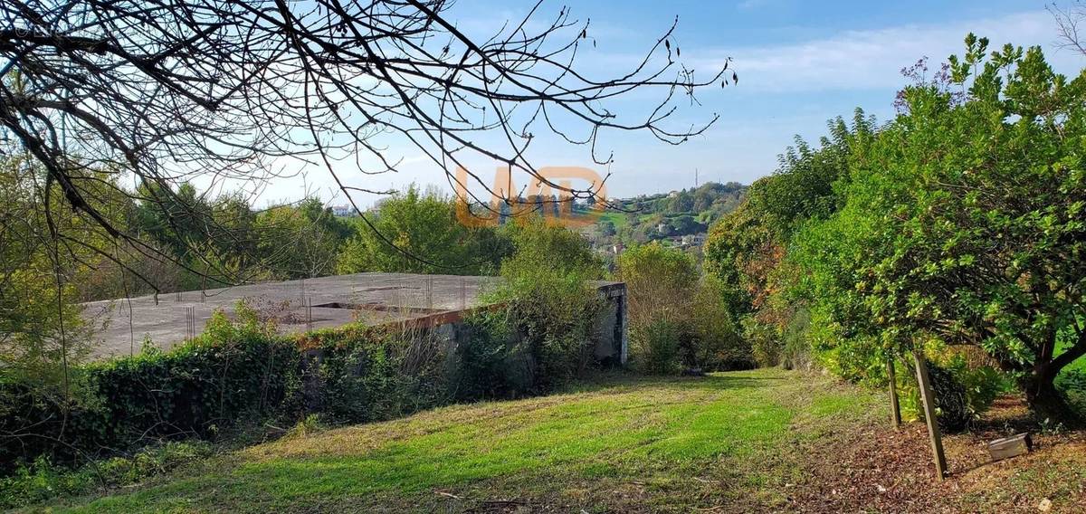 Terrain à MOISSAC