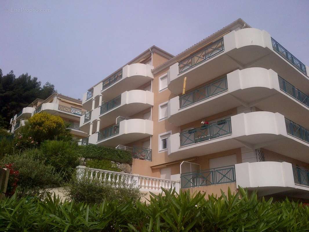 Appartement à ROQUEBRUNE-CAP-MARTIN