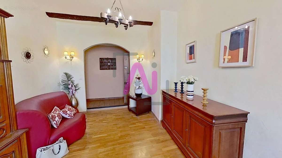 Appartement à HYERES