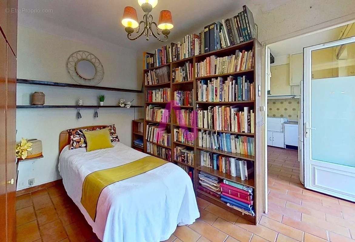 Appartement à HYERES