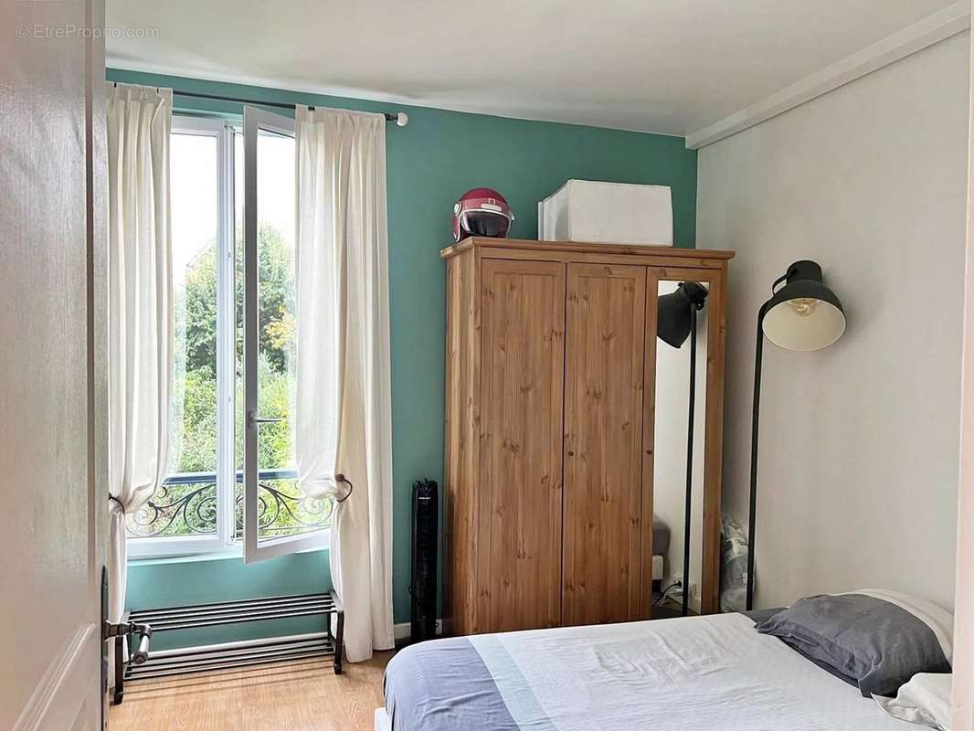 Appartement à LE PERREUX-SUR-MARNE