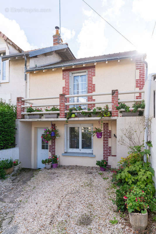 Maison à JOUE-LES-TOURS