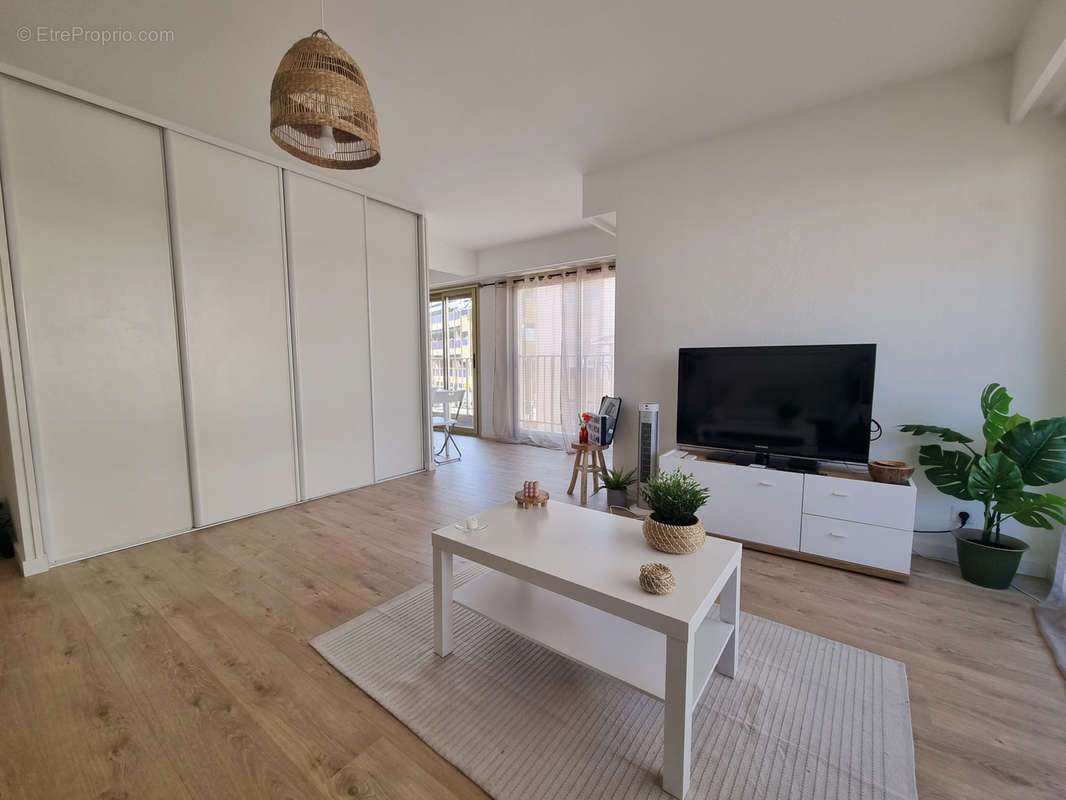 Appartement à ROQUEBRUNE-CAP-MARTIN