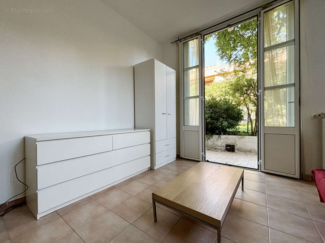 Appartement à ROQUEBRUNE-CAP-MARTIN