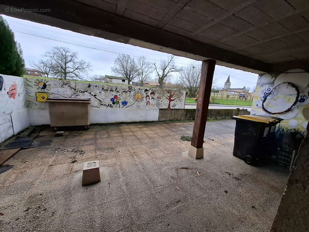 Appartement à MONTREVEL-EN-BRESSE