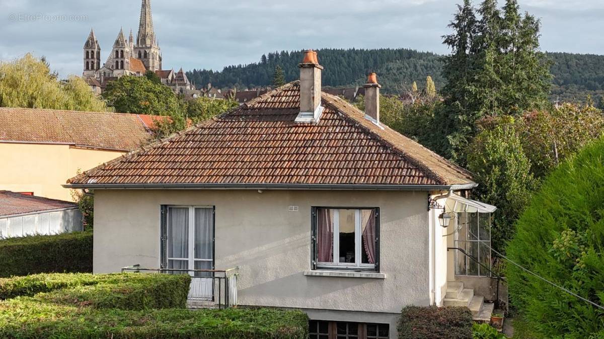 Maison à AUTUN