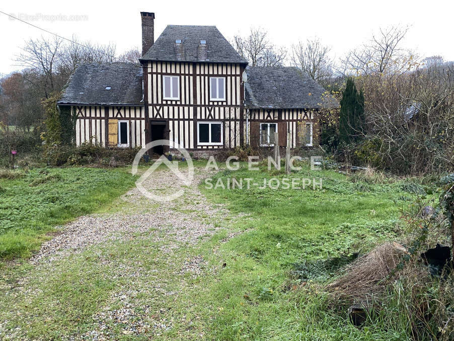 Maison à HERICOURT-EN-CAUX