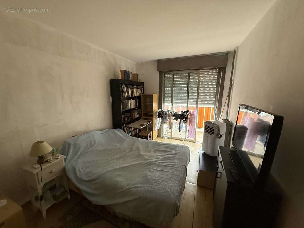 Appartement à VALLAURIS