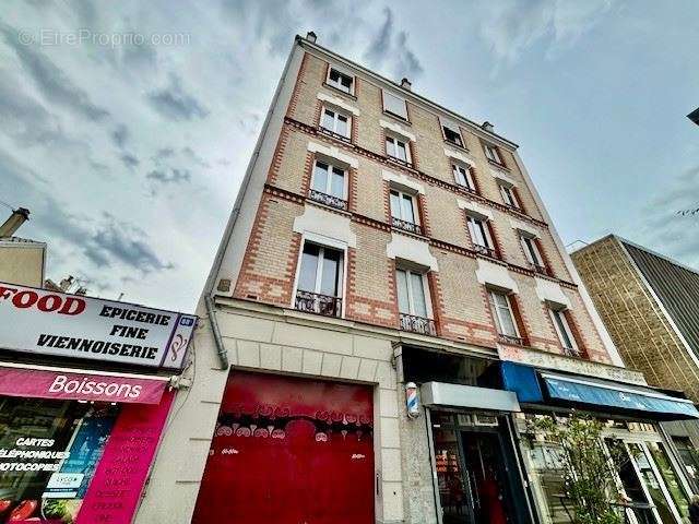 Appartement à IVRY-SUR-SEINE