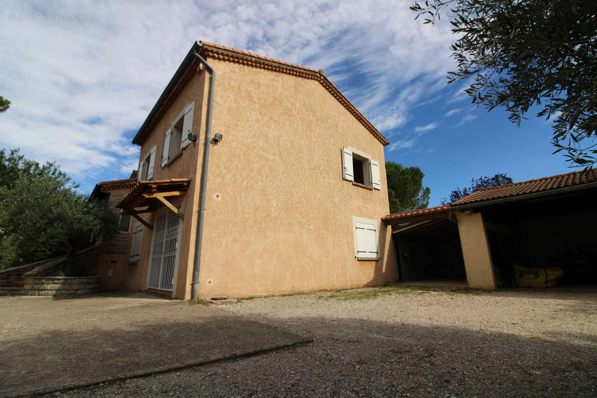 Maison à SAINT-MARTIN-DE-VALGALGUES