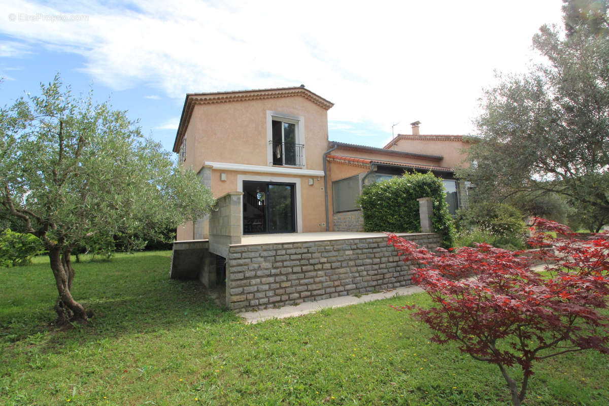 Maison à SAINT-MARTIN-DE-VALGALGUES