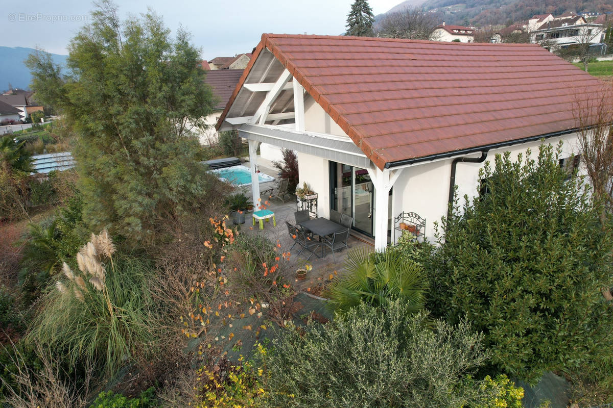 Maison à CHINDRIEUX