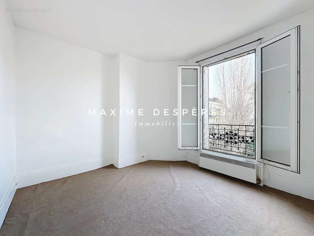 Appartement à NEUILLY-SUR-SEINE