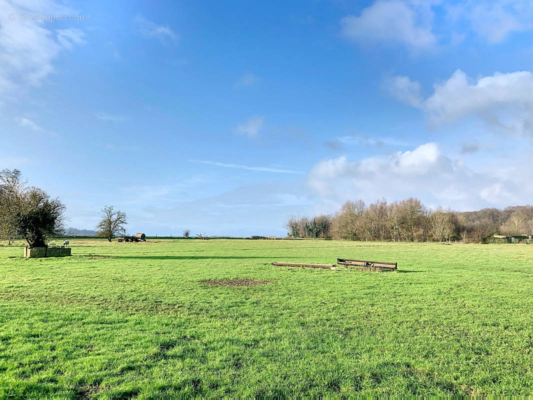 Terrain à SAINT-VALERY-SUR-SOMME