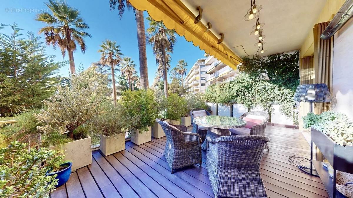 Appartement à NICE