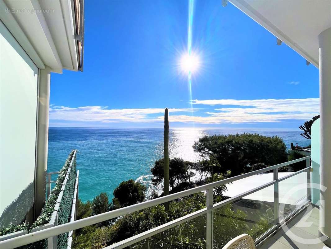 Appartement à ROQUEBRUNE-CAP-MARTIN