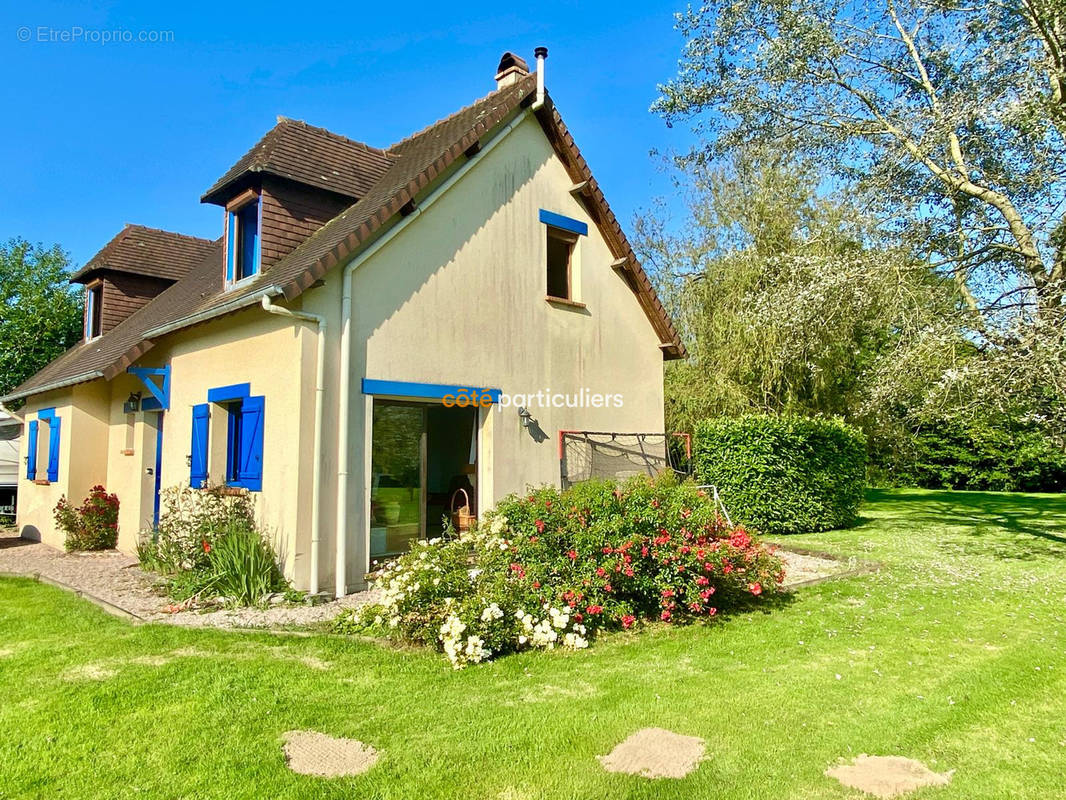 Maison à PONT-L&#039;EVEQUE