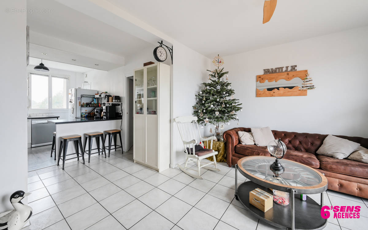 Appartement à LYON-5E