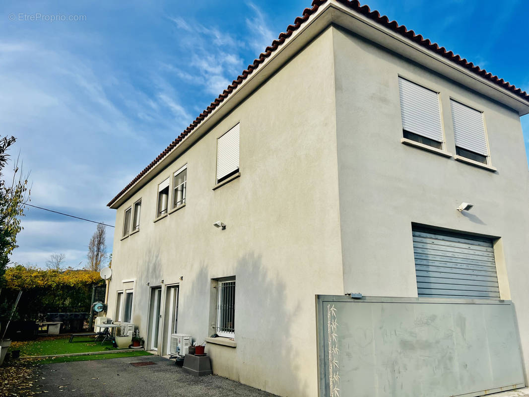 Maison à LA LONDE-LES-MAURES