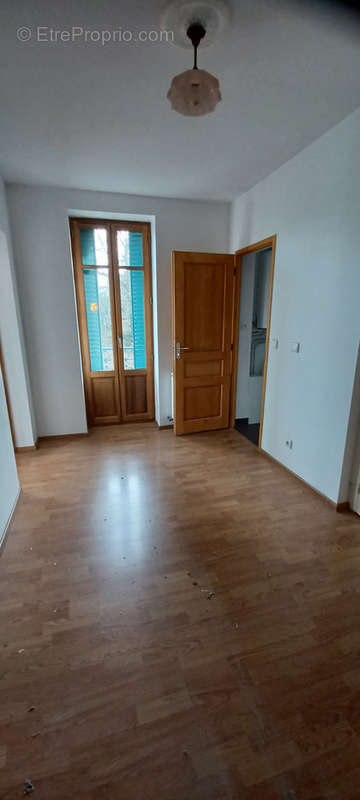 Appartement à BOURBON-L&#039;ARCHAMBAULT