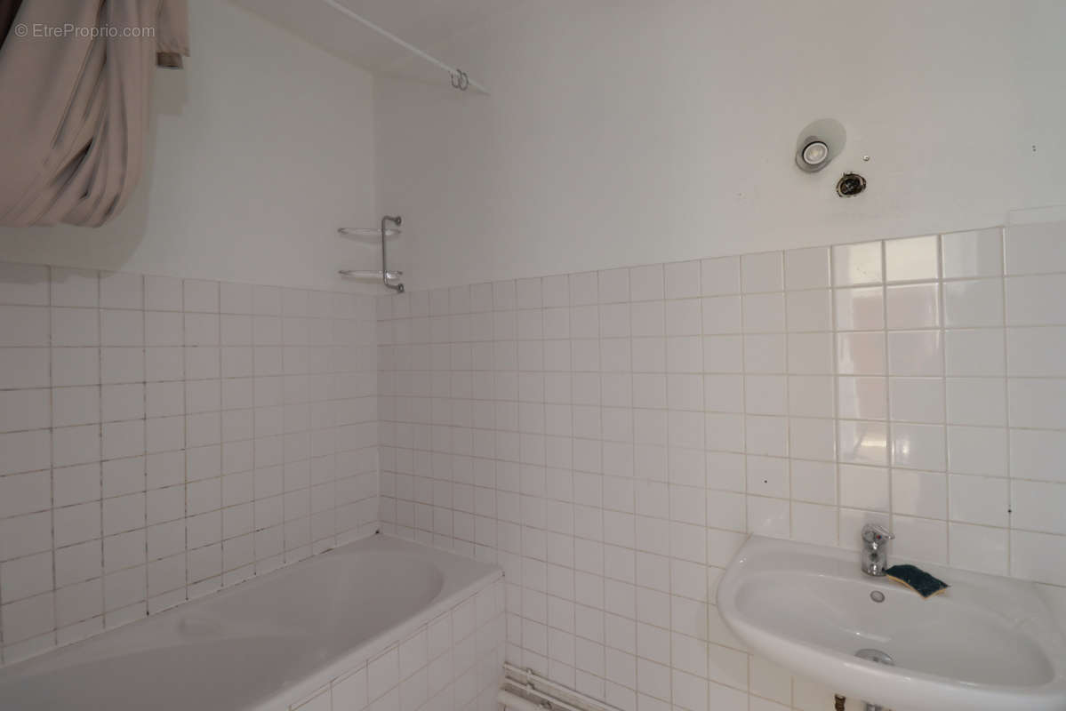 Appartement à LYON-9E