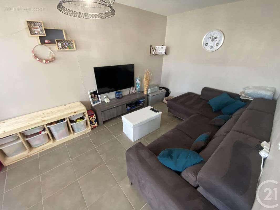 Appartement à GRIGNY