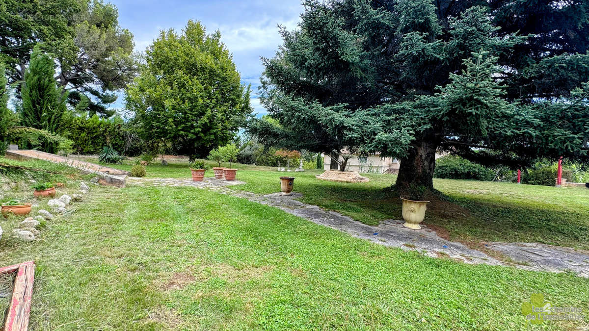 Maison à AIX-EN-PROVENCE