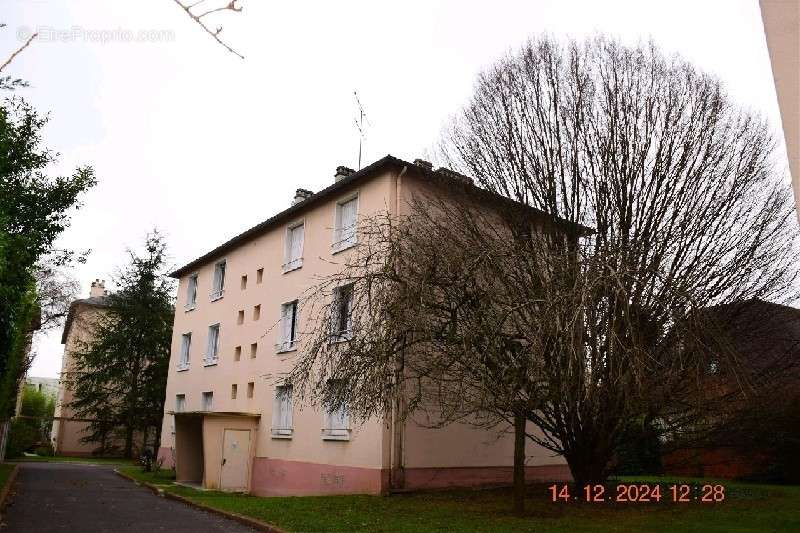 Appartement à LE RAINCY