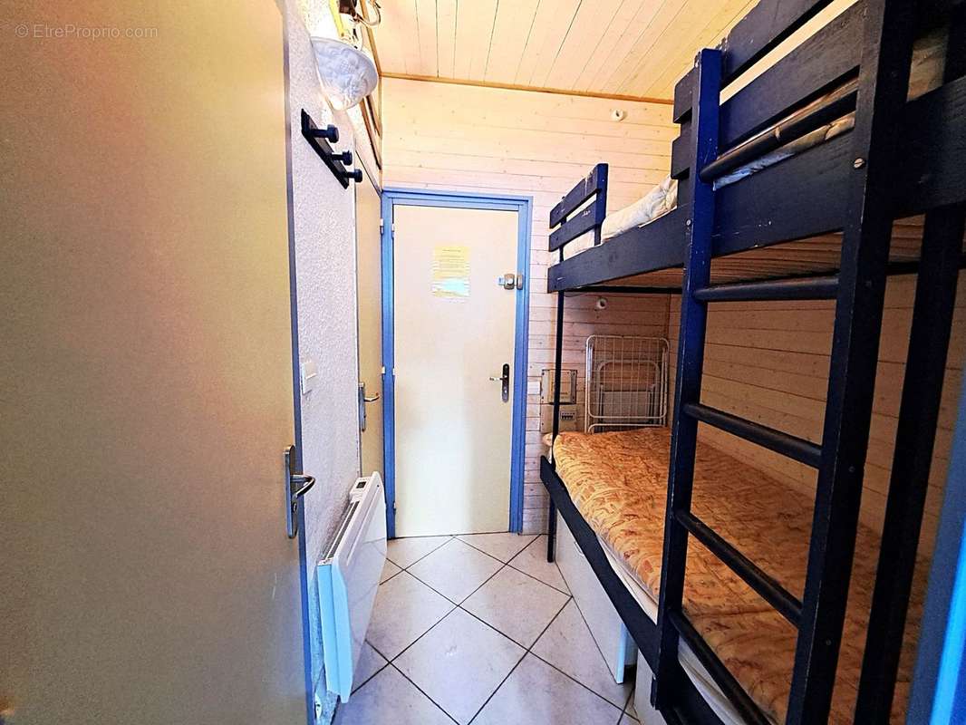 Appartement à MORILLON