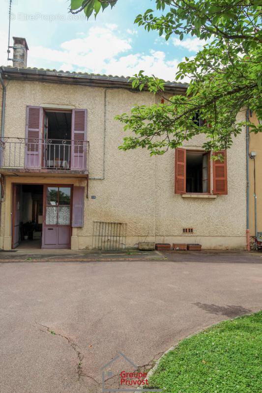 Maison à VILLEFRANCHE-SUR-SAONE