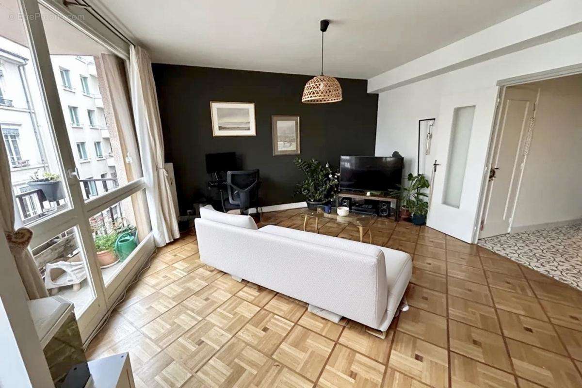 Appartement à VILLEURBANNE