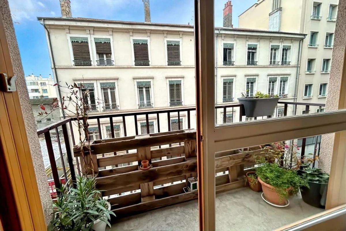 Appartement à VILLEURBANNE