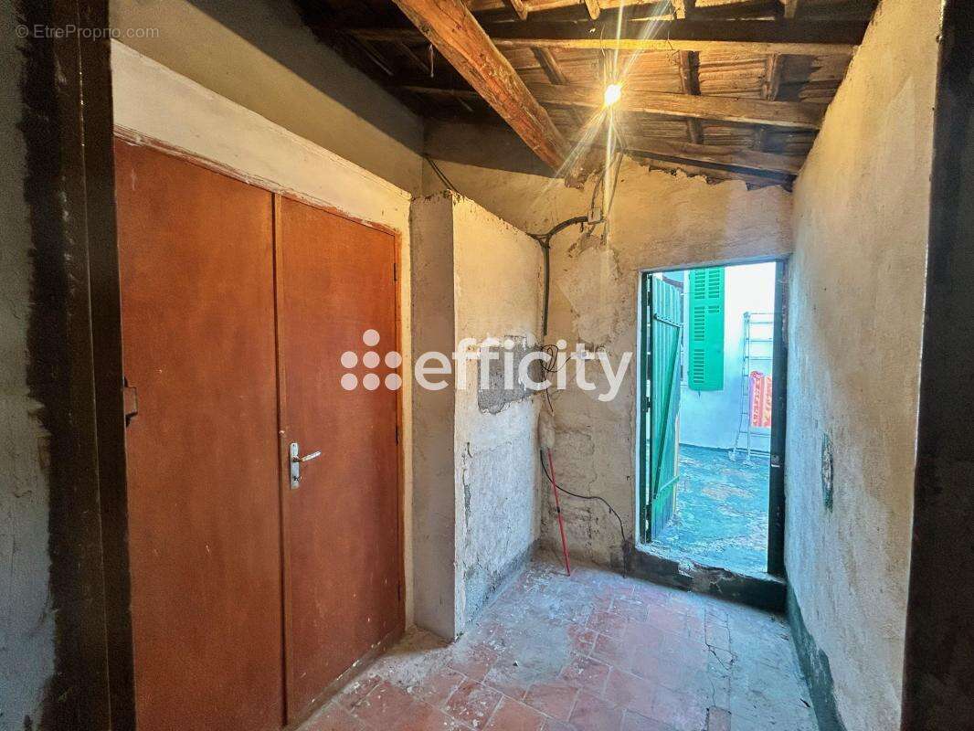 Appartement à MARSEILLE-16E