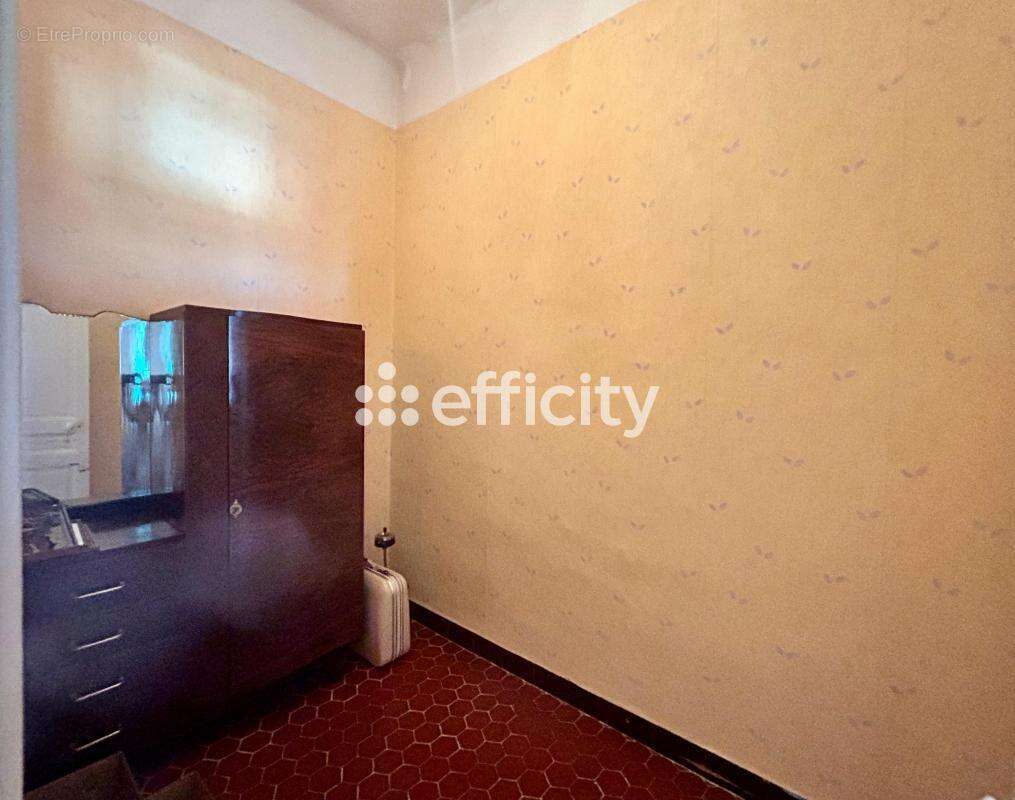 Appartement à MARSEILLE-16E