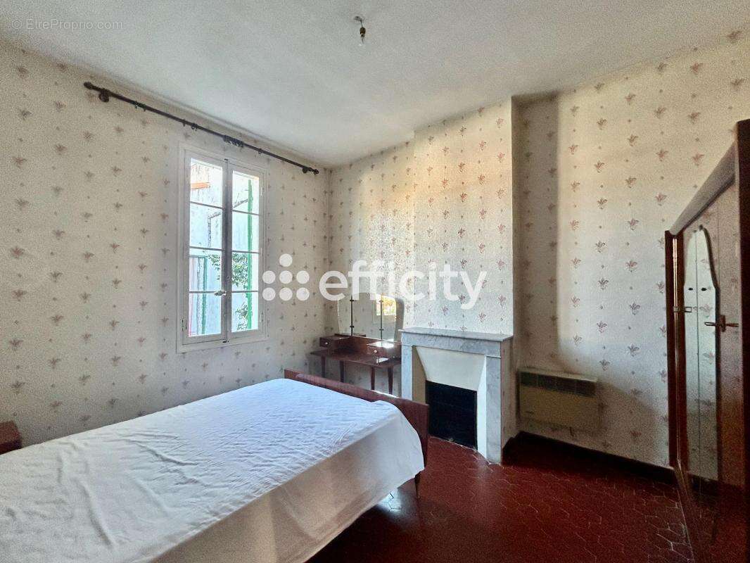 Appartement à MARSEILLE-16E