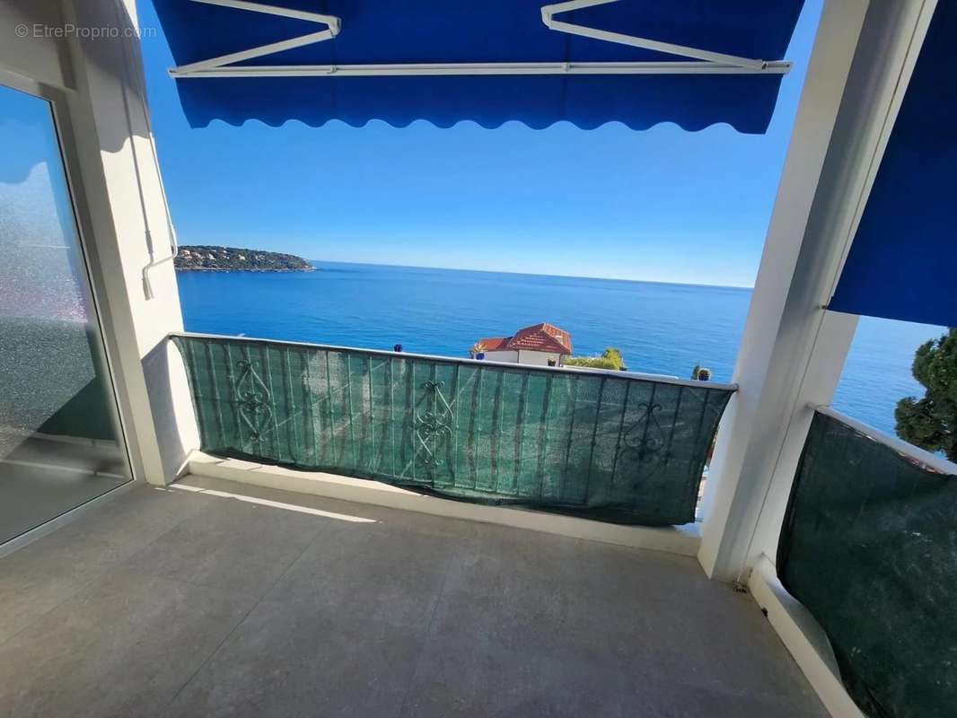 Appartement à ROQUEBRUNE-CAP-MARTIN