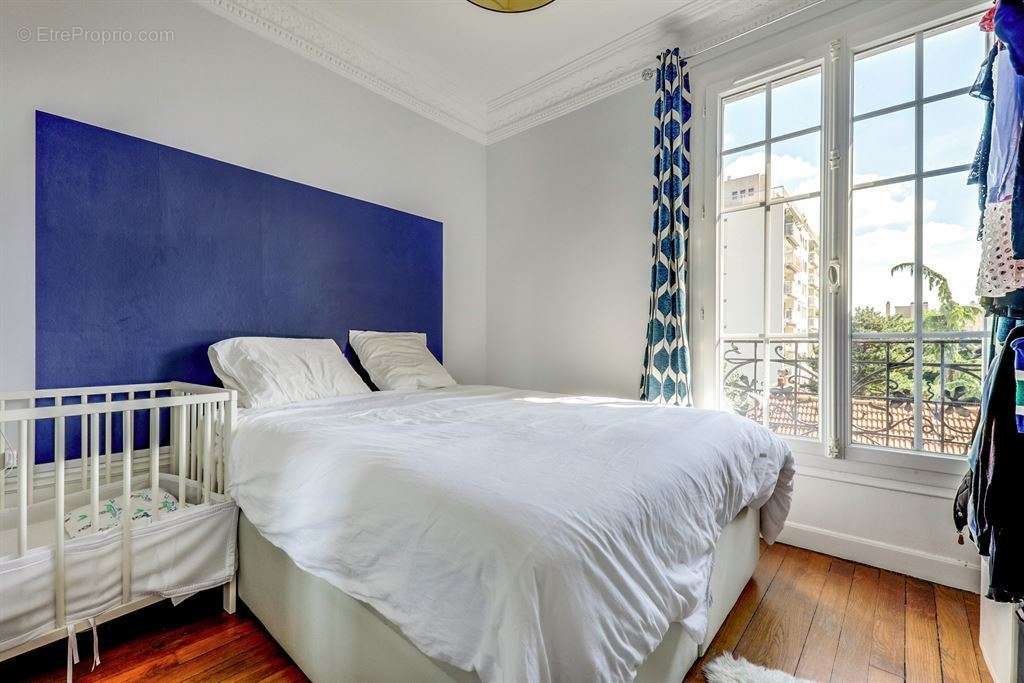 Appartement à MONTROUGE