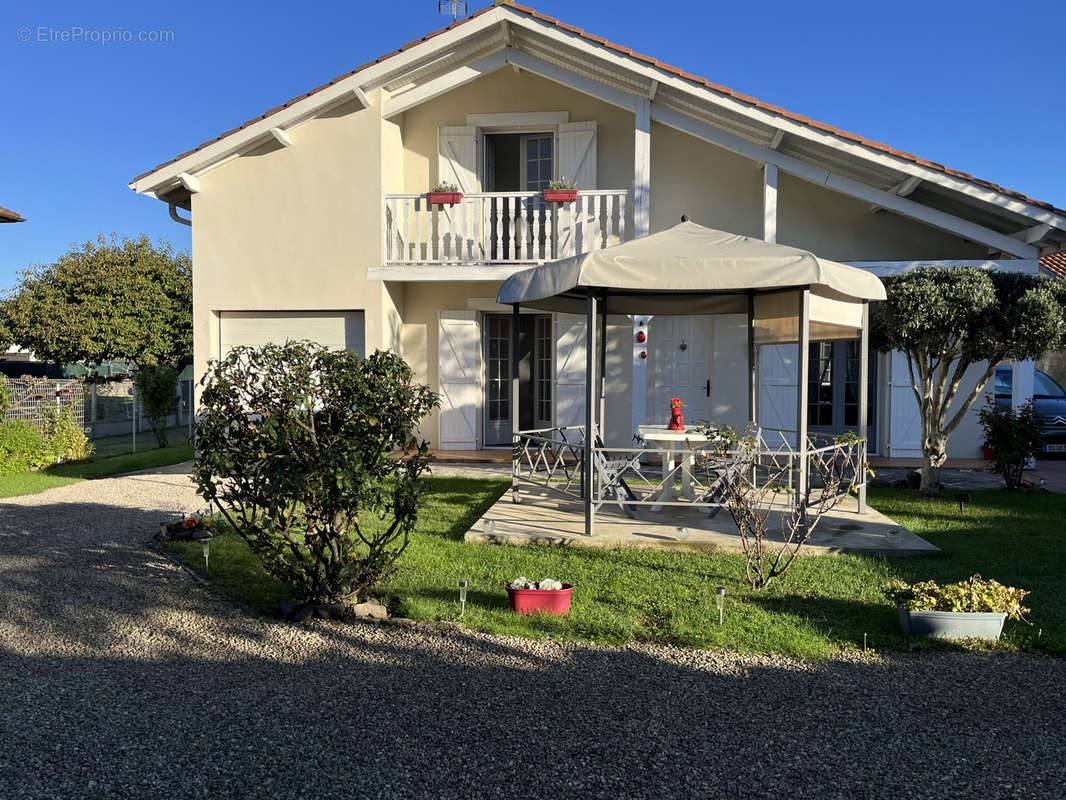 Maison à TARBES