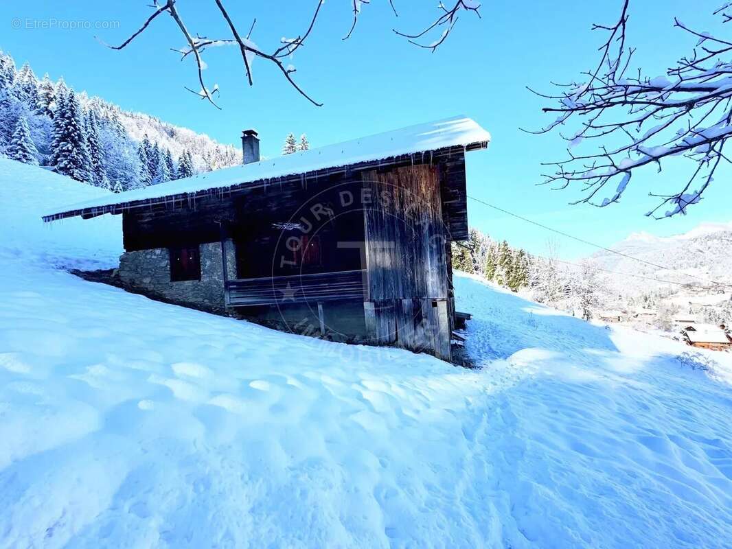 Maison à LA CLUSAZ