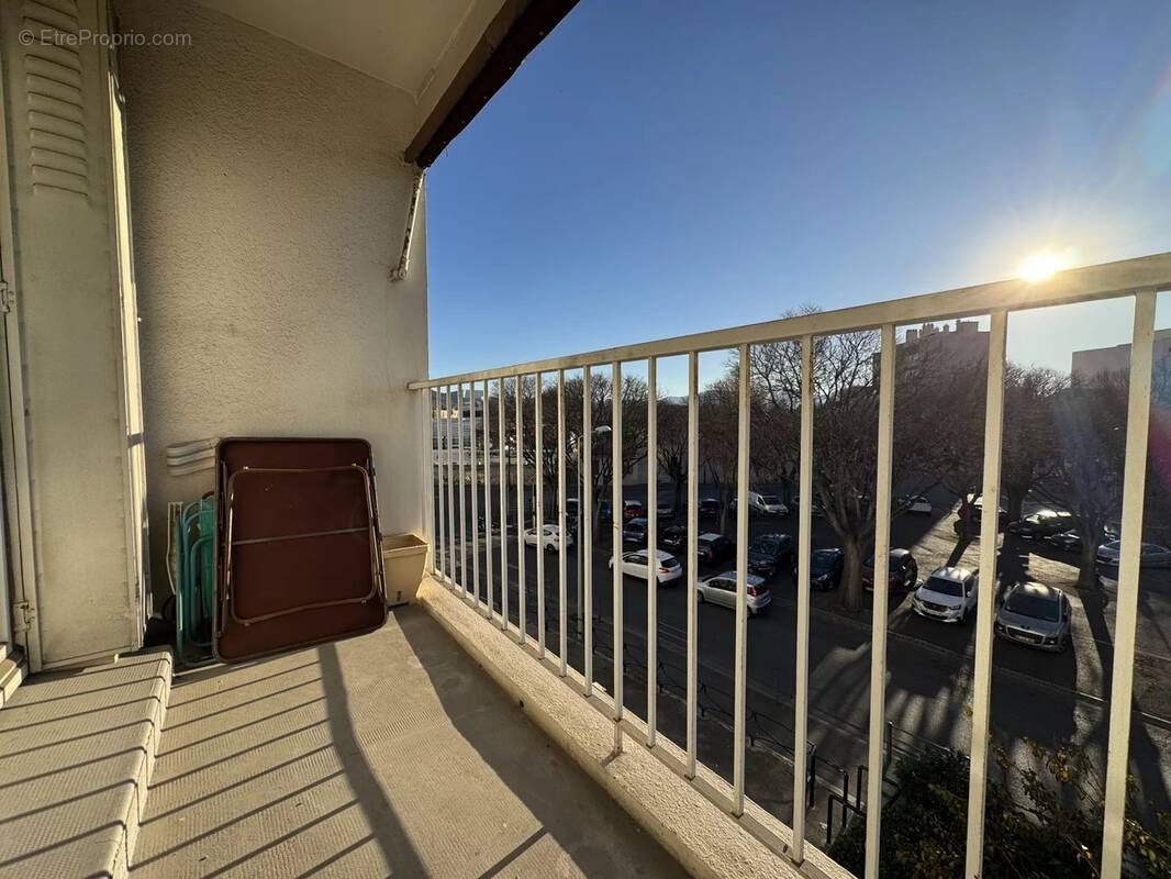 Appartement à MARSEILLE-10E